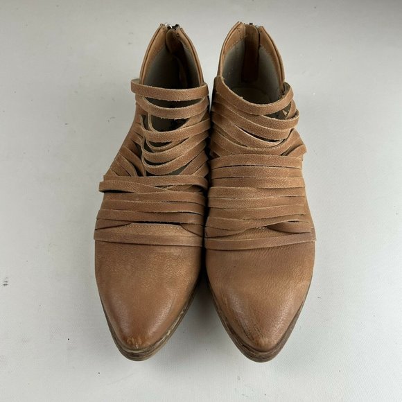Free People  Women's Lost Valley Tan Ankle Boots Size EU 40/US 9.5 - Picture 2 of 12